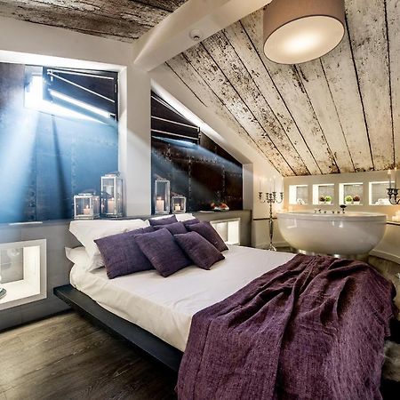 Emphasis Suites & Rooms Cagliari Ngoại thất bức ảnh